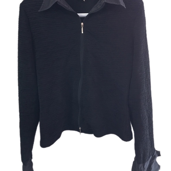 Black Zip-Up Top - Picture 1 of 3